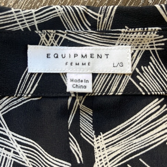 EQUIPMENT Julee Printed Silk Shirtdress Size Large - Picture 8 of 14